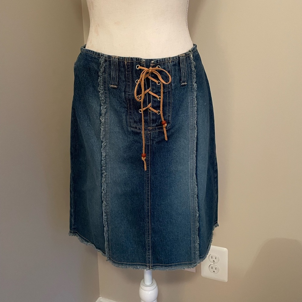 Faded Glory Lace Up Jean Skirt Size 4